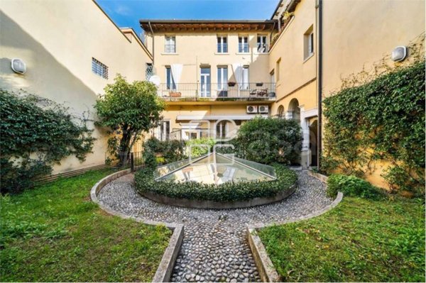 appartamento in vendita a Brescia in zona Centro Storico