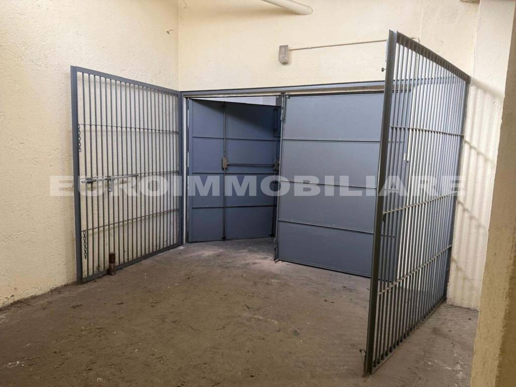 appartamento in vendita a Brescia in zona Crocifissa di Rosa
