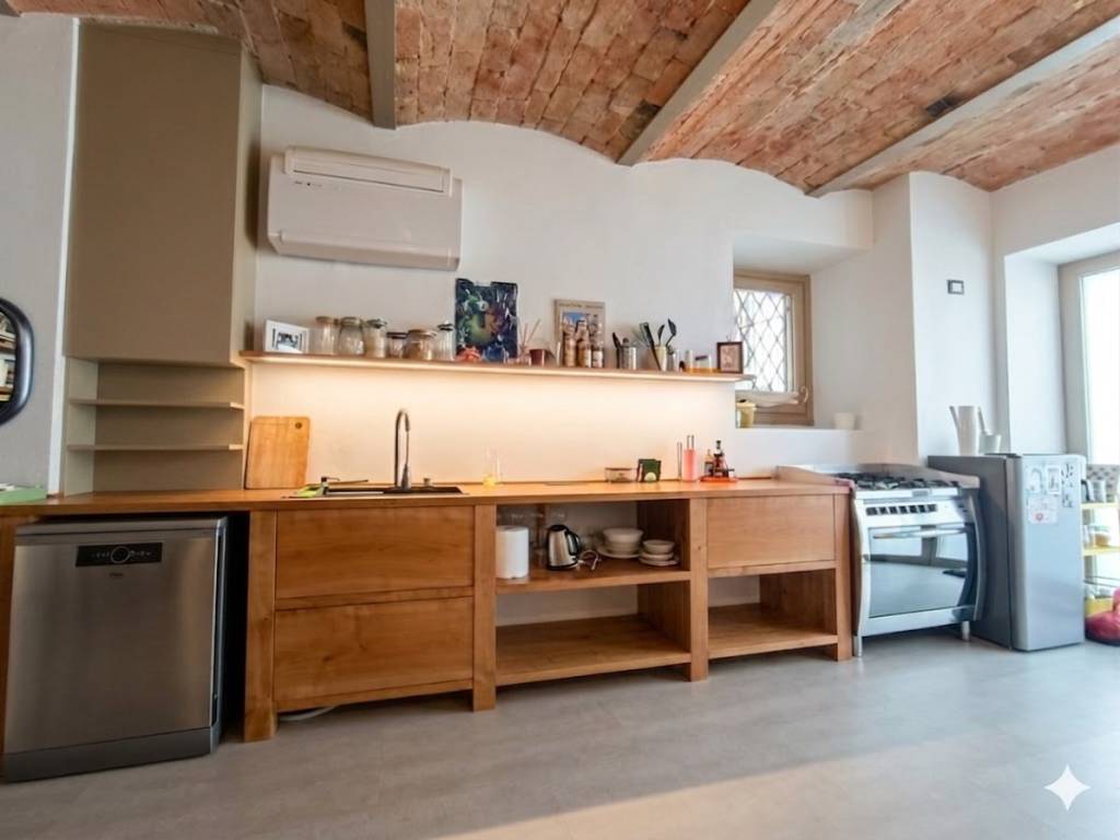 appartamento in vendita a Brescia in zona Centro Storico
