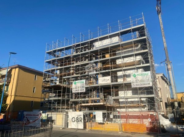 appartamento in vendita a Brescia in zona Urago/Mella