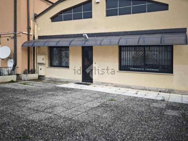 negozio in vendita a Brescia in zona Chiusure