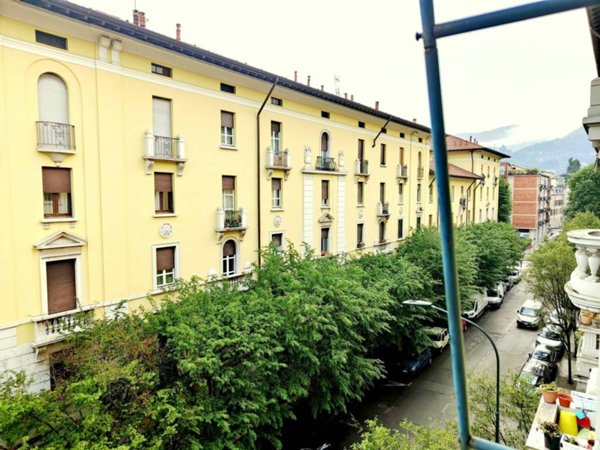 appartamento in vendita a Brescia in zona Villaggio Prealpino