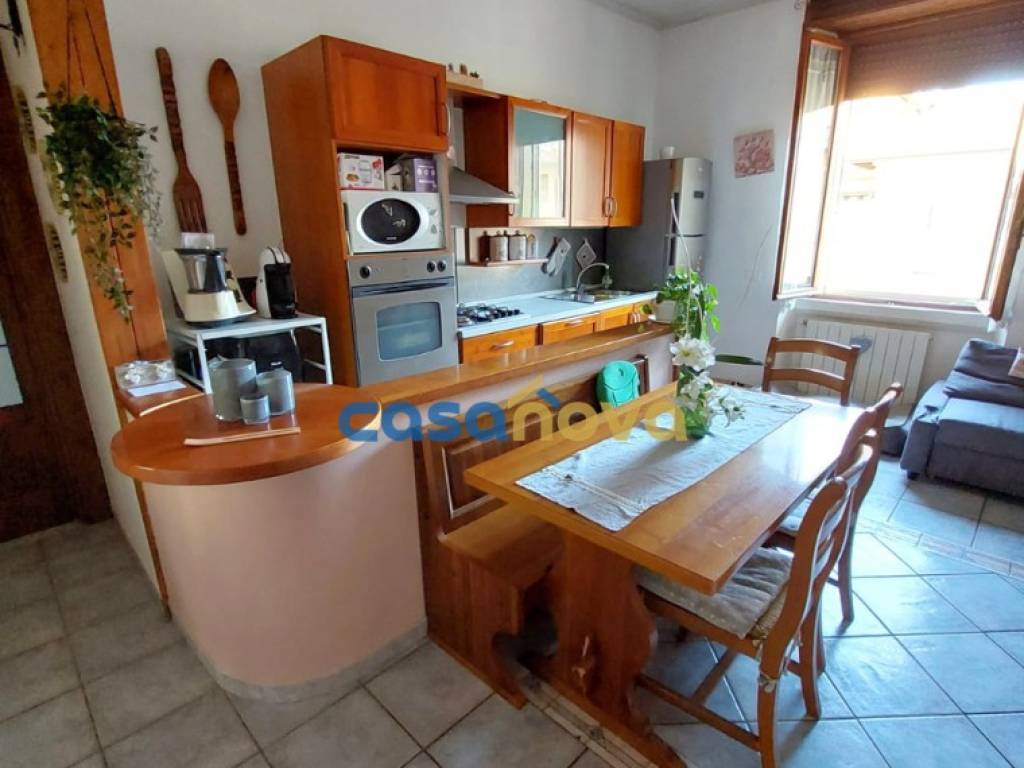 appartamento in vendita a Brescia in zona Crocifissa di Rosa