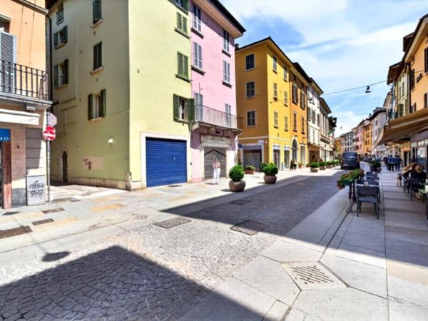 appartamento in vendita a Brescia in zona Centro Storico