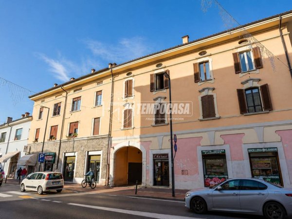 appartamento in vendita a Brescia in zona Quartiere Primo Maggio
