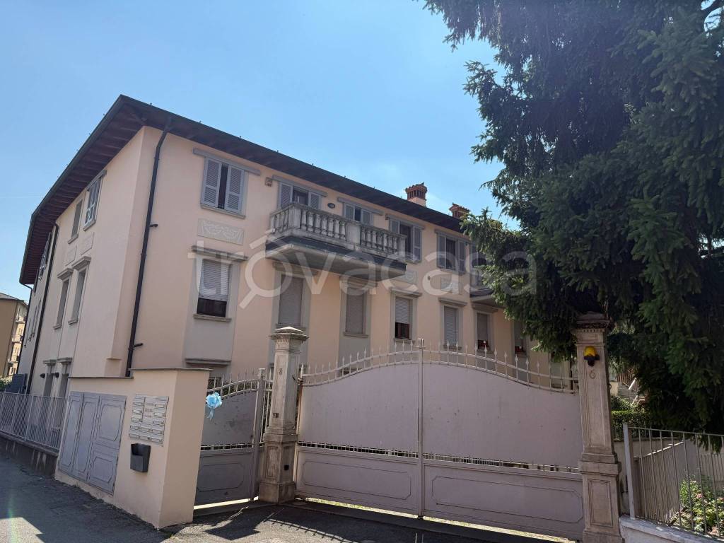 appartamento in vendita a Brescia in zona Urago/Mella
