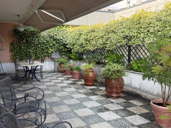 appartamento in vendita a Brescia in zona Lamarmora