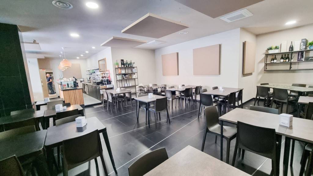 negozio in vendita a Brescia in zona Porta Cremona