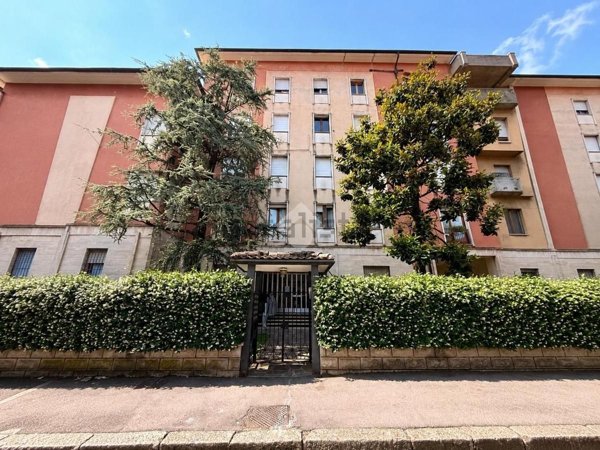 appartamento in vendita a Brescia in zona Porta Venezia