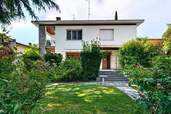 casa indipendente in vendita a Brescia in zona Crocifissa di Rosa