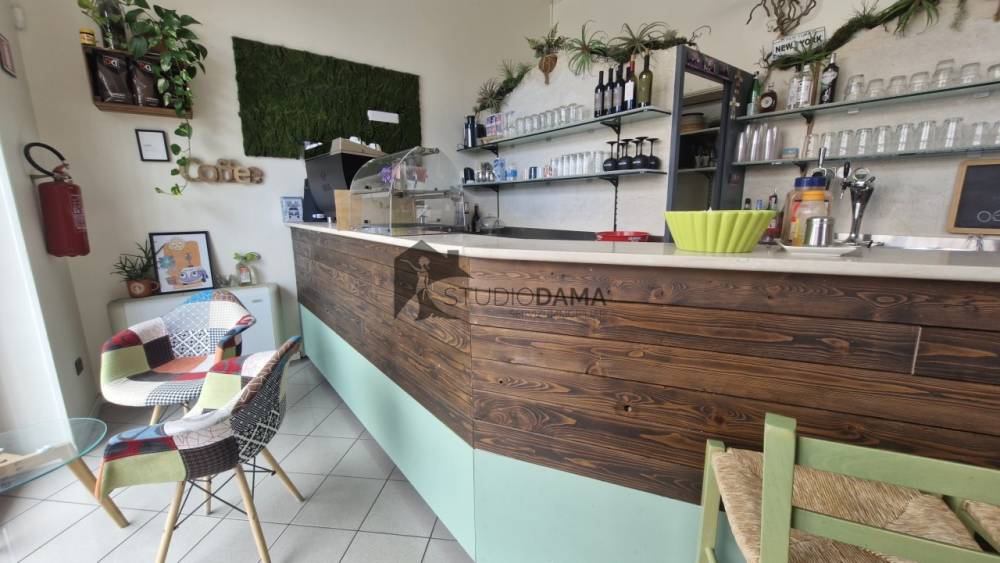 negozio in vendita a Brescia in zona Quartiere Primo Maggio