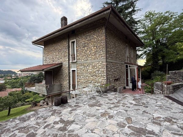 casa indipendente in vendita a Brescia in zona Borgo Trento