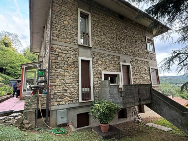 casa indipendente in vendita a Brescia in zona Borgo Trento
