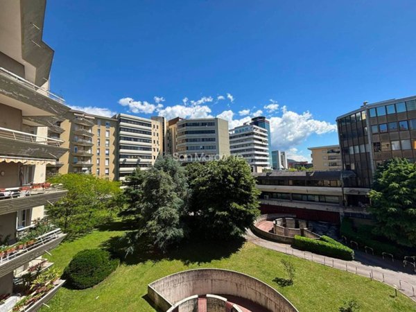 appartamento in vendita a Brescia in zona Volta