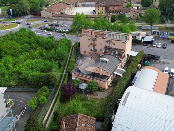 appartamento in vendita a Brescia in zona Sant'Eufemia