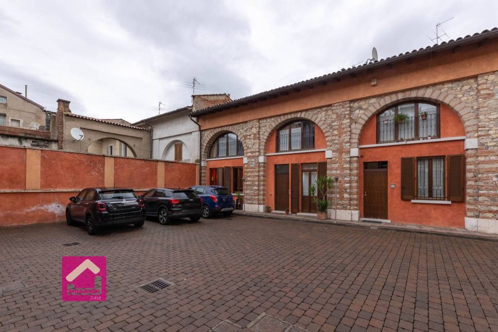 appartamento in vendita a Brescia in zona Porta Milano