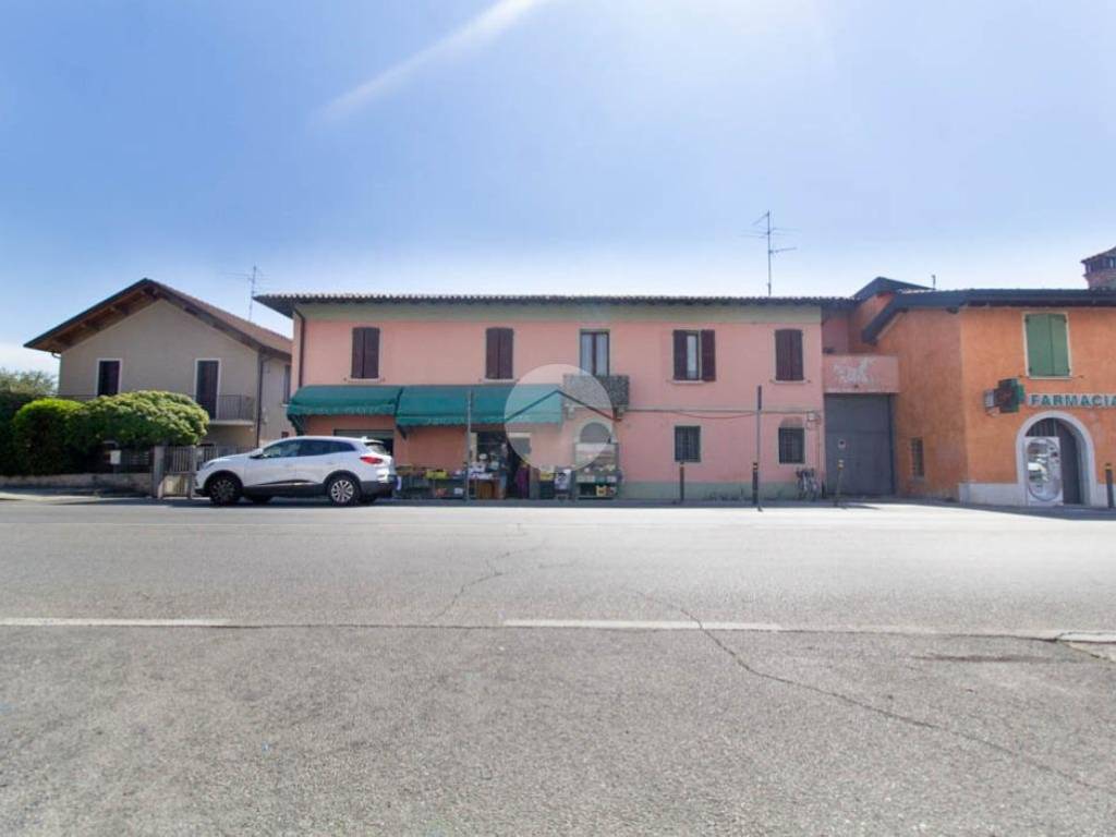 negozio in vendita a Brescia in zona San Polo