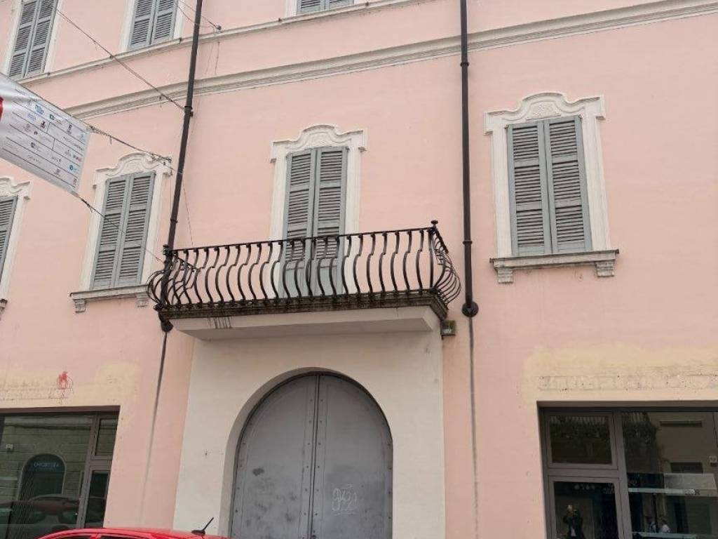 intera palazzina in vendita a Brescia in zona Centro Storico