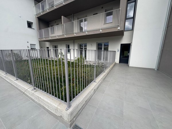 appartamento in vendita a Brescia in zona Villaggio Prealpino