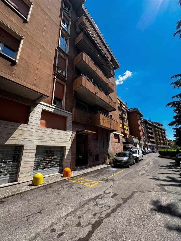 appartamento in vendita a Brescia in zona Lamarmora