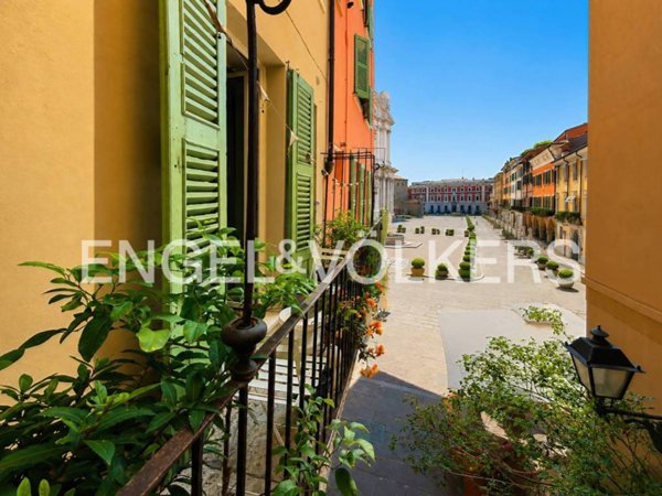 appartamento in vendita a Brescia in zona Centro Storico