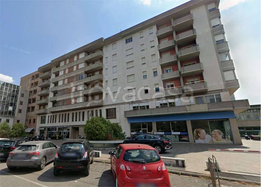 ufficio in vendita a Brescia in zona Chiusure