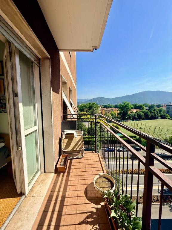 appartamento in vendita a Brescia in zona Lamarmora