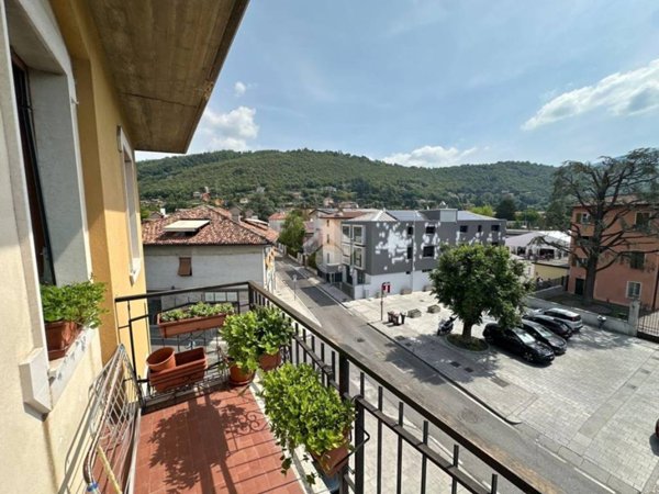 appartamento in vendita a Brescia in zona Mompiano