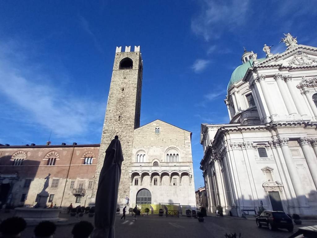 negozio in vendita a Brescia in zona Centro Storico