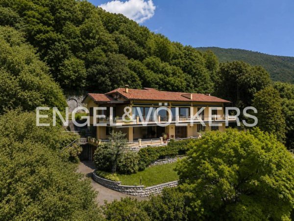 casa indipendente in vendita a Brescia in zona Porta Venezia