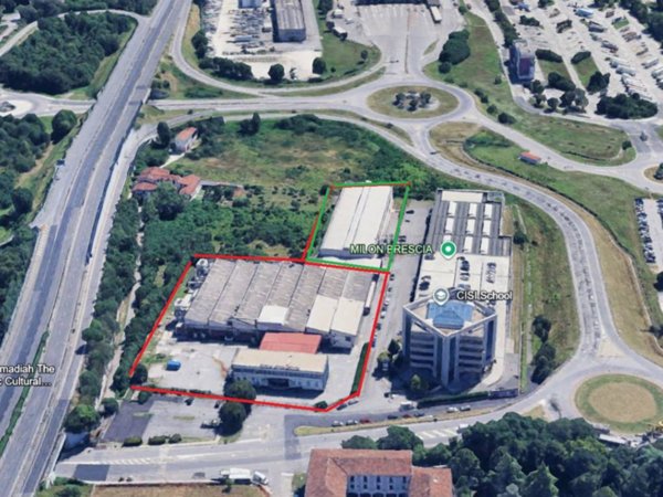 locale commerciale in vendita a Brescia in zona Volta
