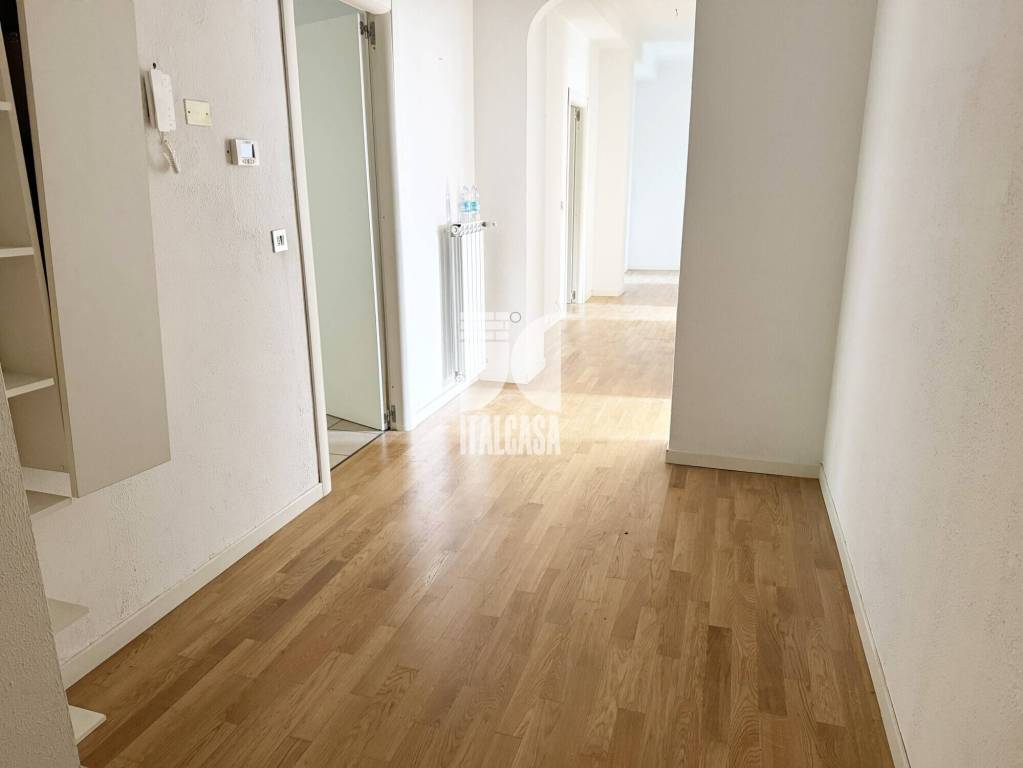appartamento in vendita a Brescia in zona Porta Venezia