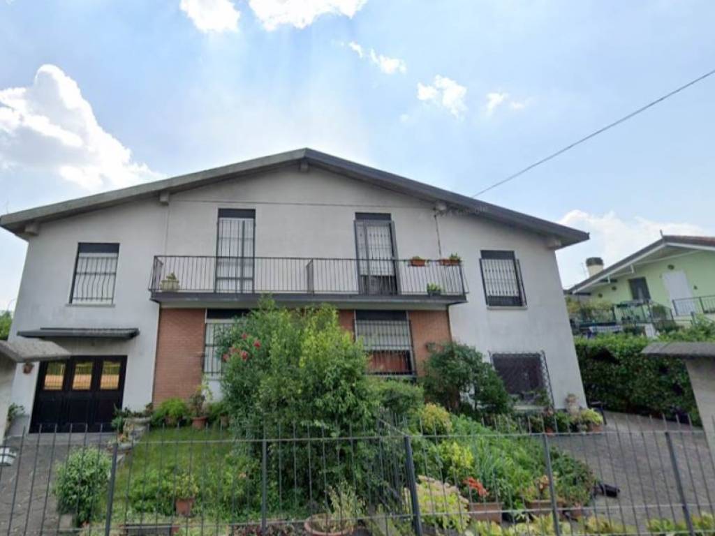 casa indipendente in vendita a Brescia in zona Villaggio Badia