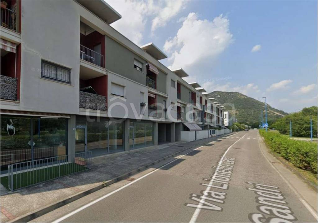 negozio in vendita a Brescia in zona San Polo