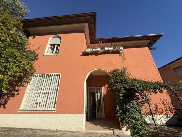 casa indipendente in vendita a Brescia