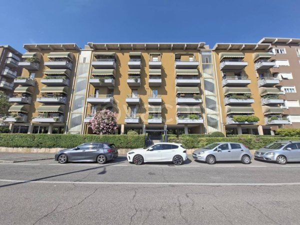 appartamento in vendita a Brescia in zona Fiumicello