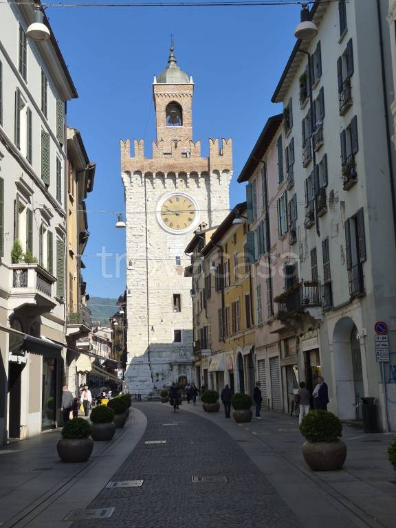 appartamento in vendita a Brescia in zona Centro Storico