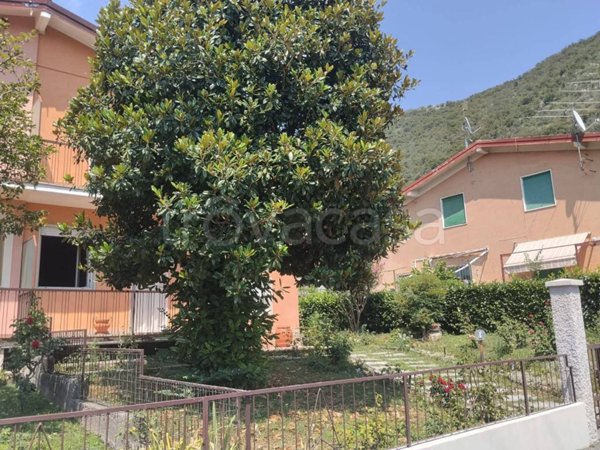 casa indipendente in vendita a Brescia in zona Sant'Eufemia