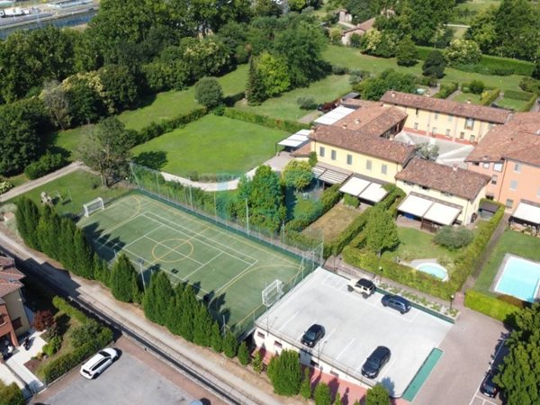 casa indipendente in vendita a Brescia in zona Volta
