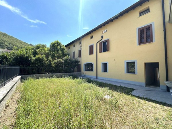 appartamento in vendita a Brescia in zona Mompiano
