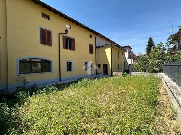 appartamento in vendita a Brescia in zona Mompiano