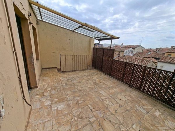 appartamento in vendita a Brescia in zona Villaggio Badia