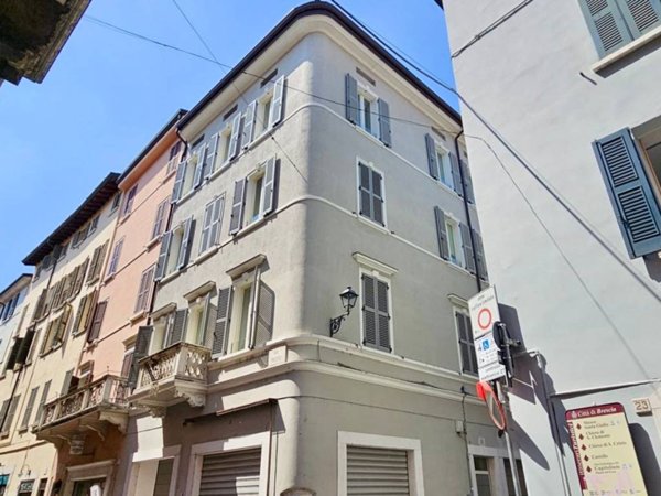 appartamento in vendita a Brescia in zona Centro Storico