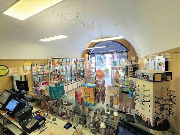 locale commerciale in vendita a Brescia in zona Centro Storico