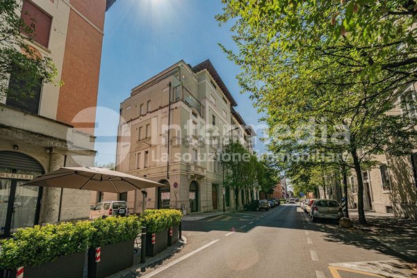 loft in vendita a Brescia in zona Borgo Trento