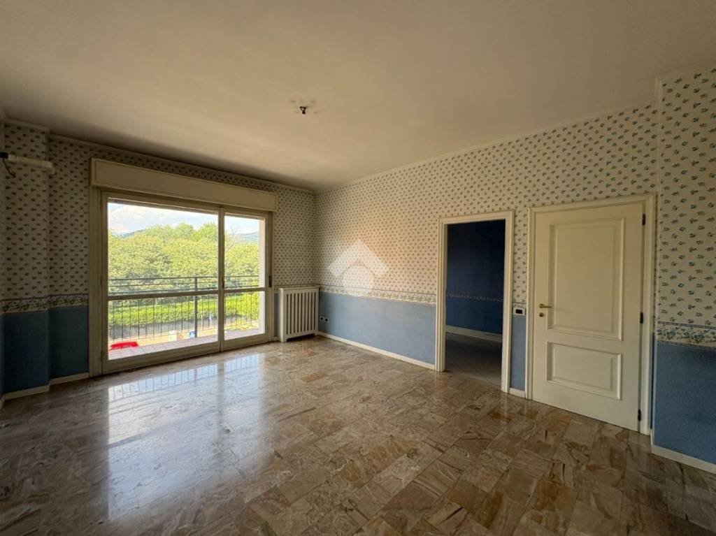 appartamento in vendita a Brescia in zona Volta