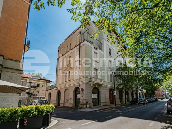 negozio in vendita a Brescia