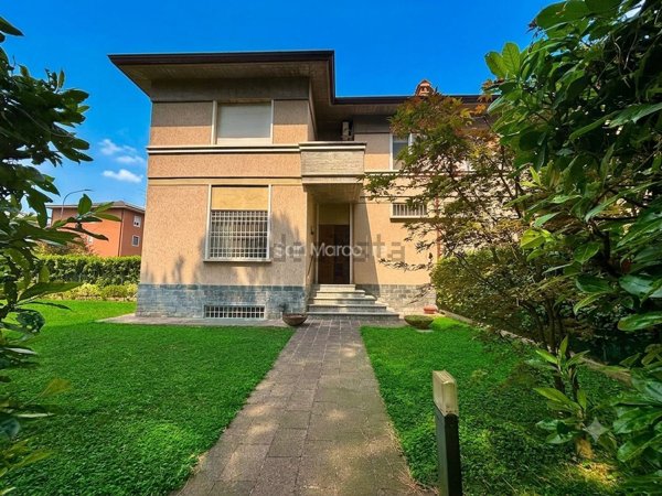 casa indipendente in vendita a Brescia in zona Mompiano
