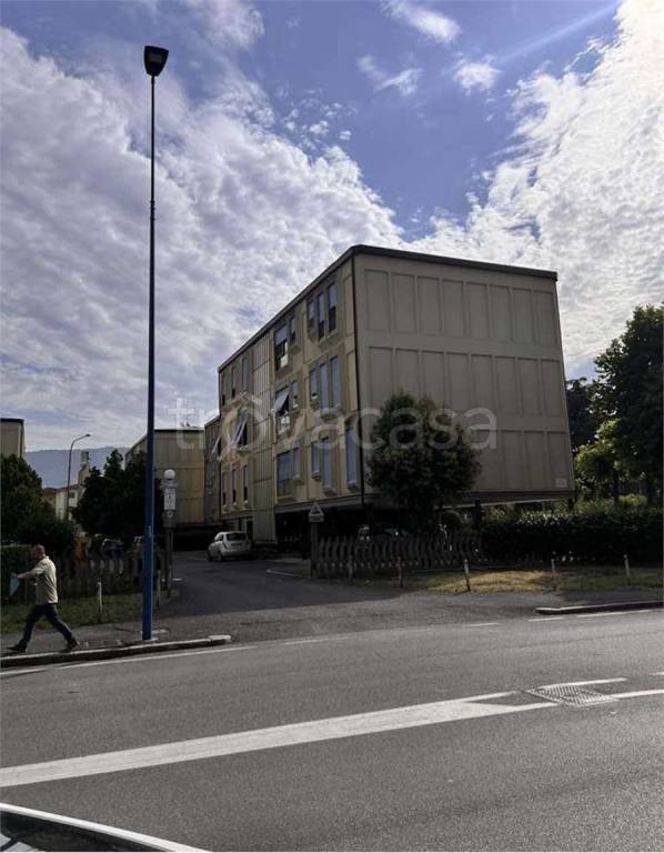 appartamento in vendita a Brescia in zona Urago/Mella