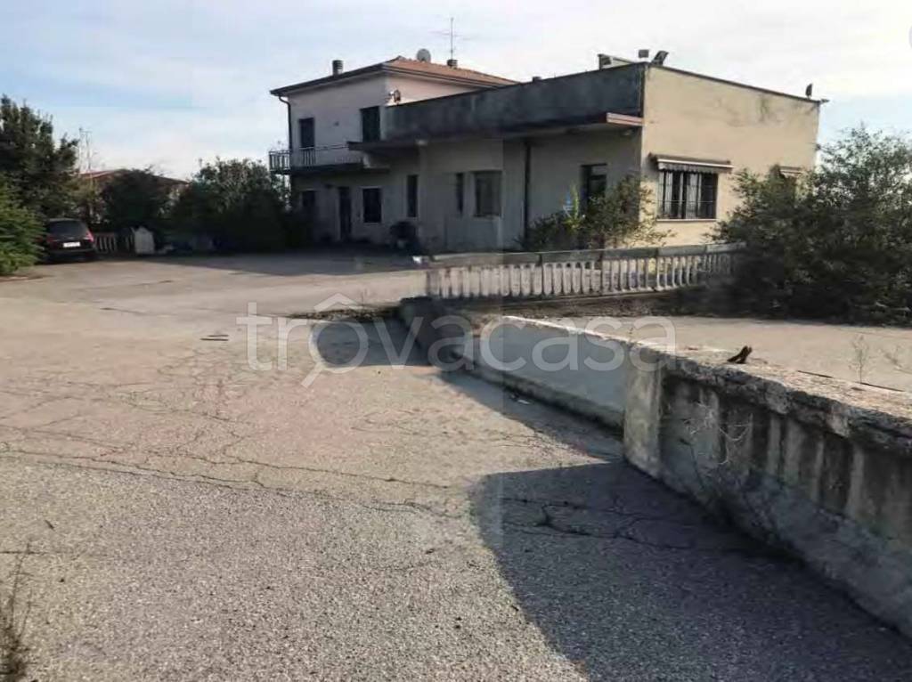 appartamento in vendita a Brescia in zona Bettole